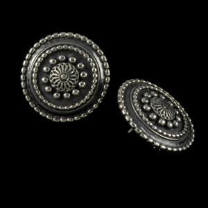 These handmade Sterling Silver Sundial Earrings stand as a reminder that even the fleeting moments can be captured in something both majestic and magical.Made in the USA. 100% Guarantee. Call or text 941-302-9594. www.BowmanOriginals.com These handmade Sterling Silver Sundial Earrings stand as a reminder that even the fleeting moments can be captured in something both majestic and magical.Made in the USA. 100% Guarantee. Call or text 941-302-9594. www.BowmanOriginals.com