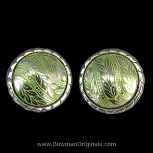 Peridot Enamel Laurel Leaf Dome Earrings in Sterling Silver with Gold posts and leaf detail by Bowman Originals
Peridot Enamel Laurel Leaf Dome Earrings in Sterling Silver with Gold posts and leaf detail by Bowman Originals