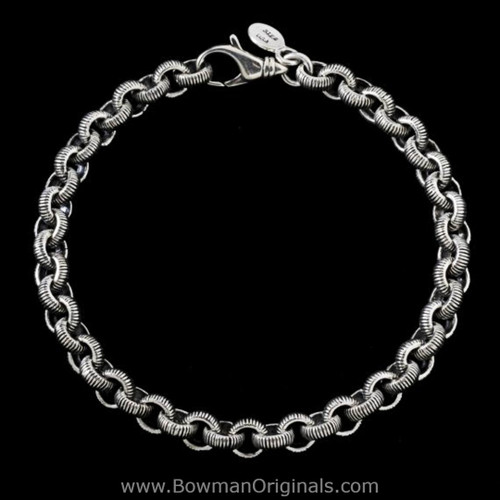 ribbed-chain-link-stacking-