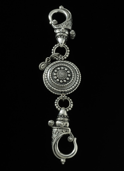 4802S__61370.1740782451.500.