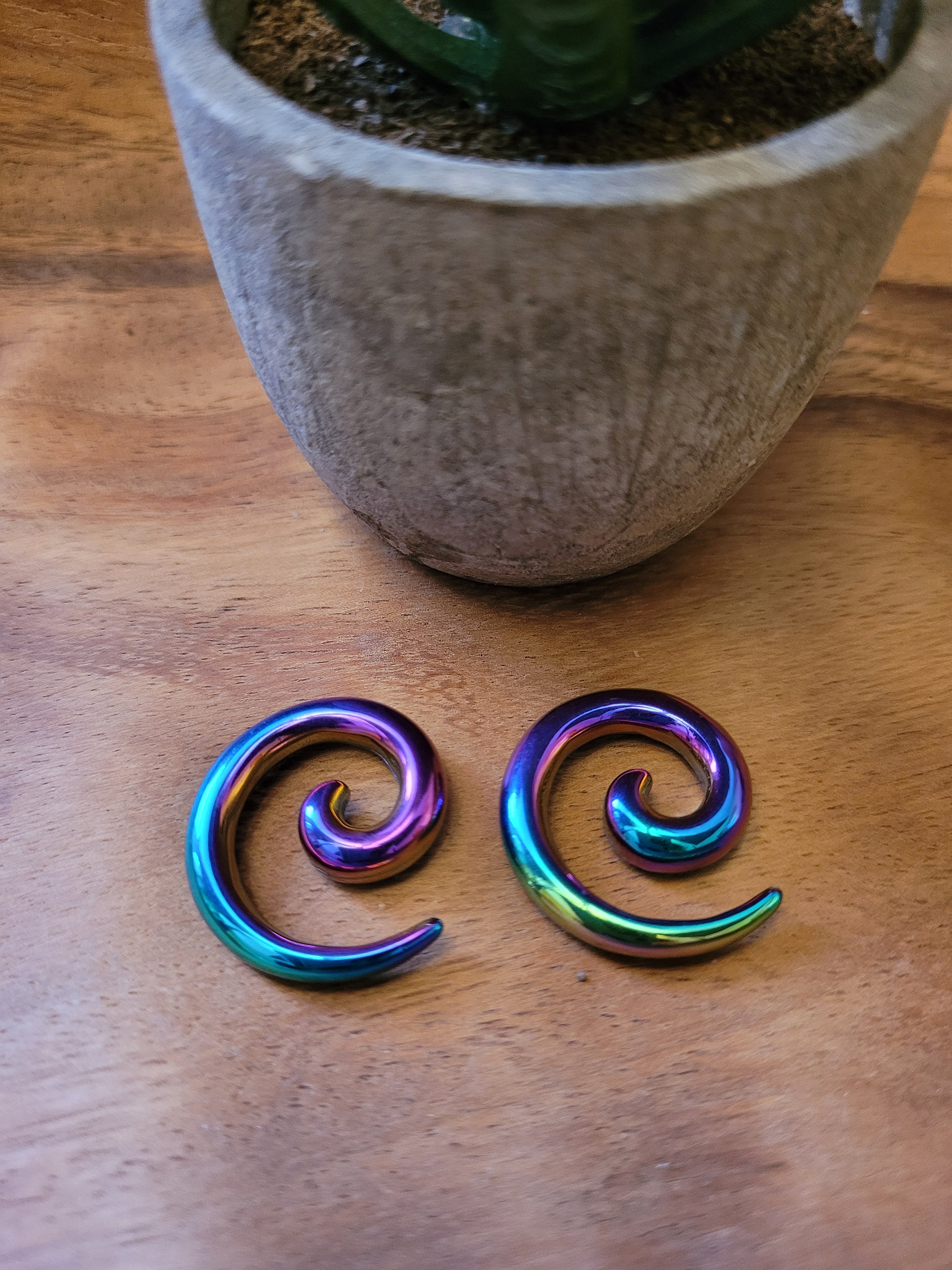 The Cure for Rainbow Trash Metal — Everyday Commentary, image size:2250x3000