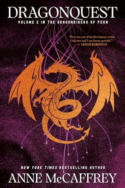 Dragonquest: Volume 2 in the Dragonriders of Pern By Anne McCaffrey - Paperback