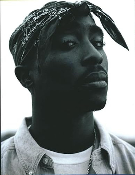 Tupac Shakur By Editors Of Vibe - Paperback