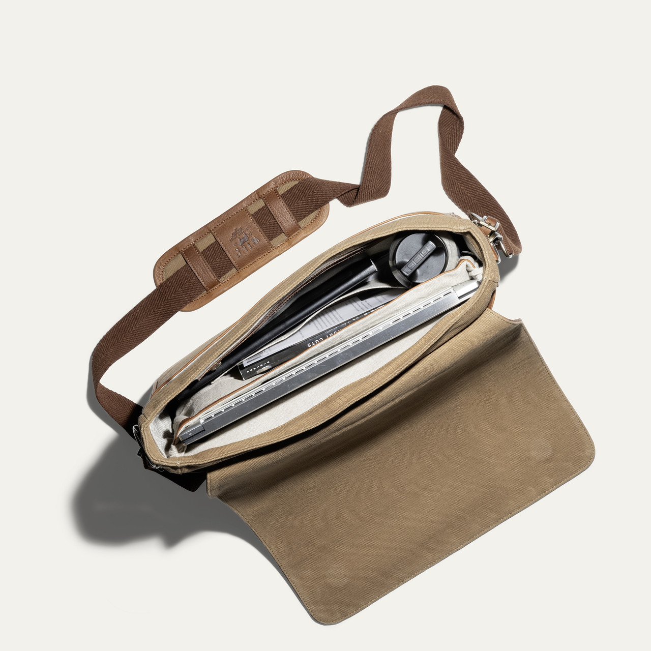 Commuter Collection Slim Messenger | Bags | Will Leather Goods