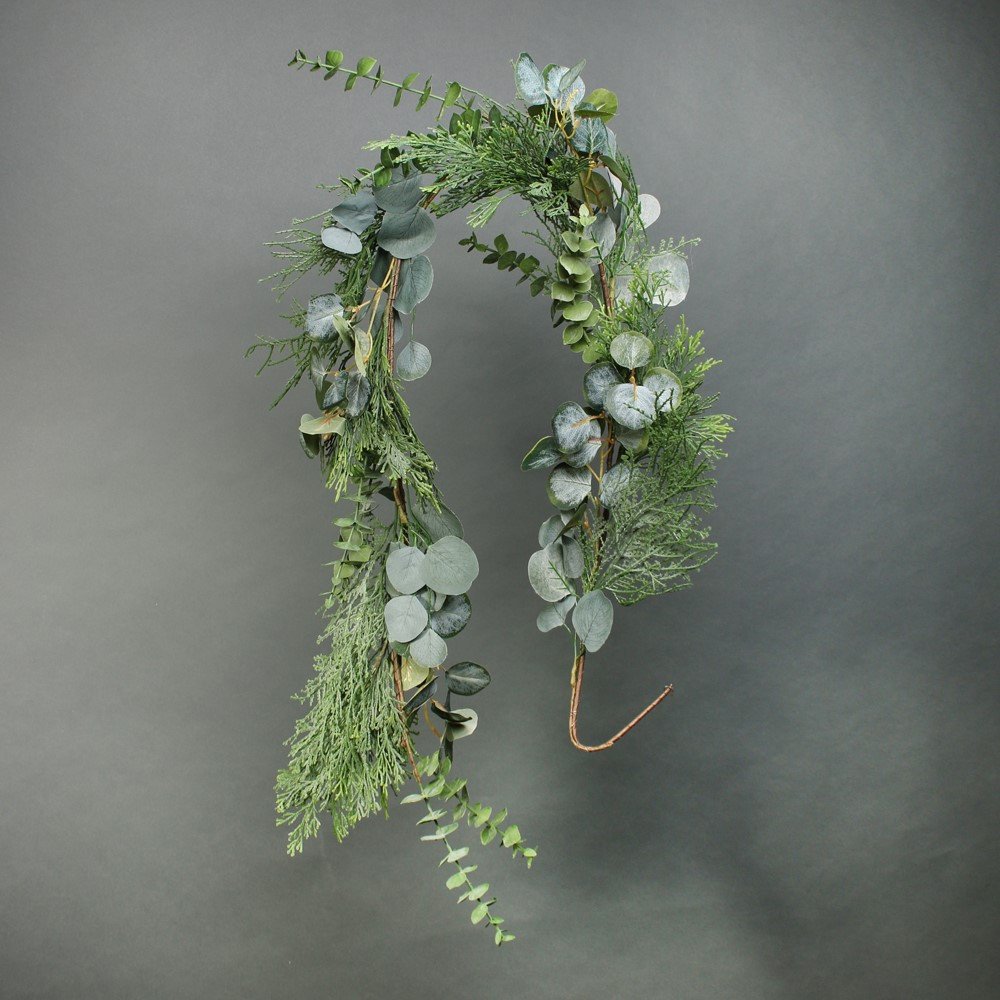 Eucalyptus And Pine garland 150cm Country Baskets