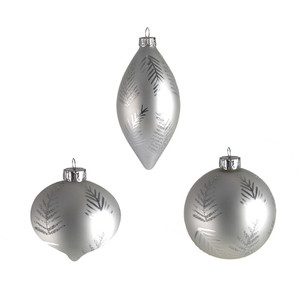Glass Bauble Silver Leaf 3Ast from Country Baskets Glass Bauble Silver Leaf 3Ast from Country Baskets