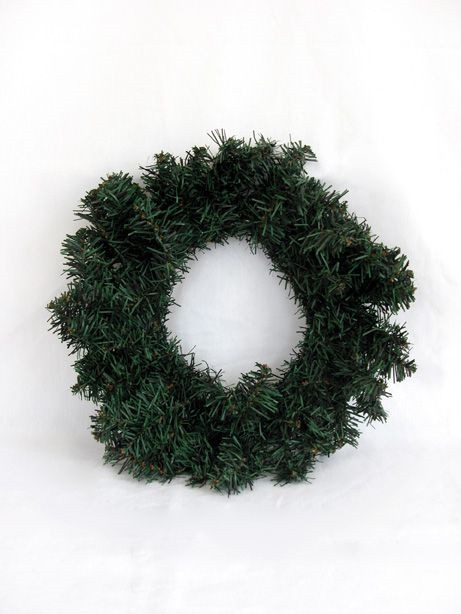 Artificial Plain Green Wreath 30 cm