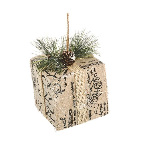 Words Parcel With Spruce & Berries 8 cm from Country Baskets