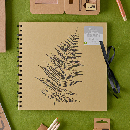 Wiro Scrapbook With Leaf Design
