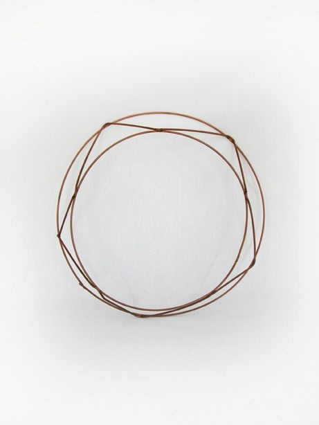 Wire Frame Ring 8" Raised