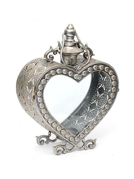 Marrakech Metal Heart Lantern 37 cm - Country Baskets