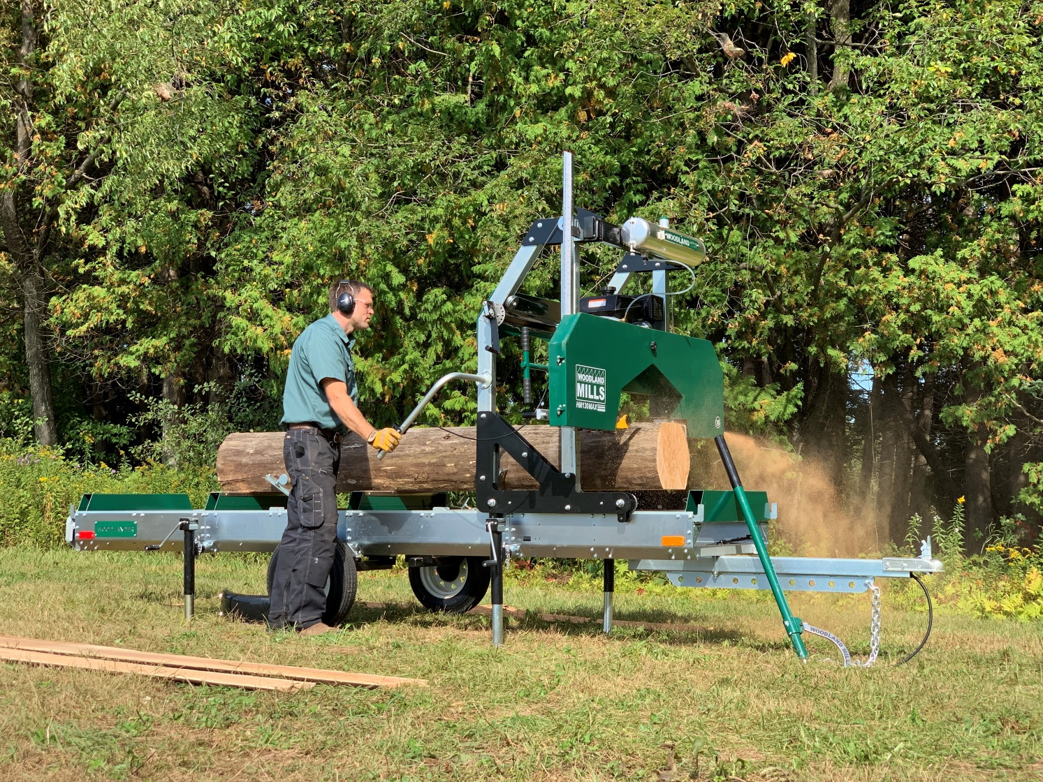 HM130MAX® Woodlander