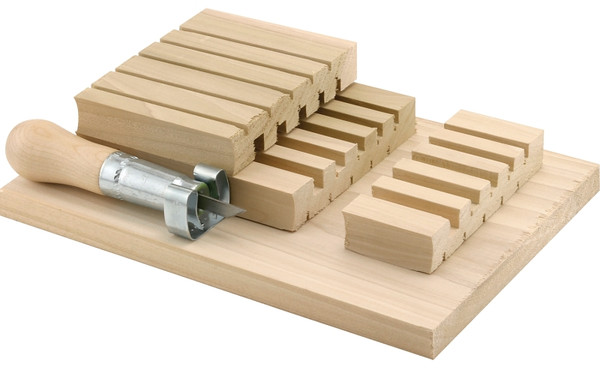 Make-2-Fit P 7916 Screen Frame Notching Jig, Wood Handle [SKU: ORG7410319]
