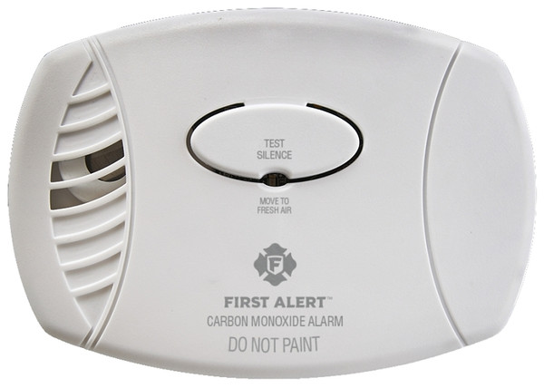 FIRST ALERT 1039718 Carbon Monoxide Alarm, 85 dB, Alarm: Audio, Electrochemical Sensor, White [SKU: ORG9807017]