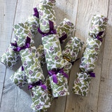 Ivy Berries Christmas Crackers Ivy Berries Christmas Crackers