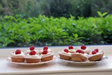 raspberry cupcakes with mascarpone frosting recipe