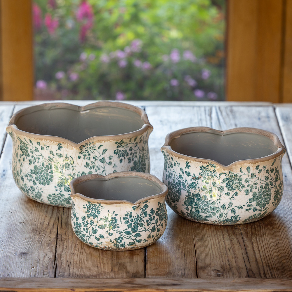Provence Ceramic Bowls | Serving Bowls & Tableware | Sarah Raven