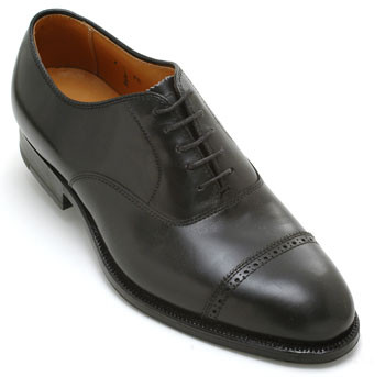 Alden Men's Perforated Cap Toe Bal Oxford Black Calfskin 901