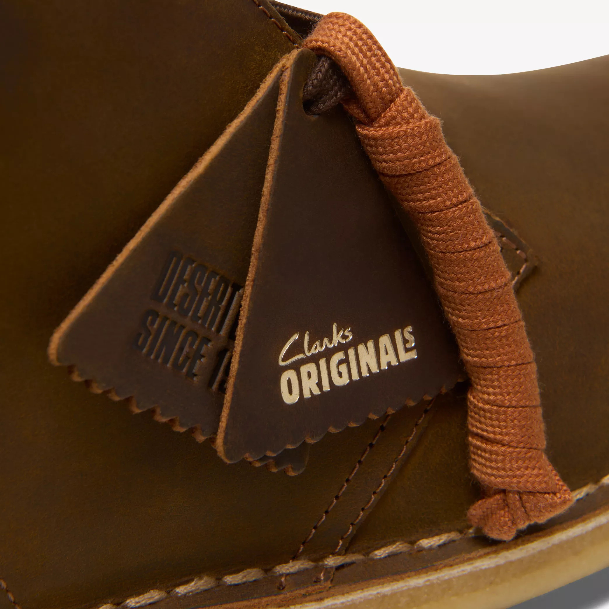 Clarks Originals Desert Beeswax Brown Leather Crepe Sole Chukka Boots Men\'s 8.5M Desert Boot - MJ Footwear main image 2