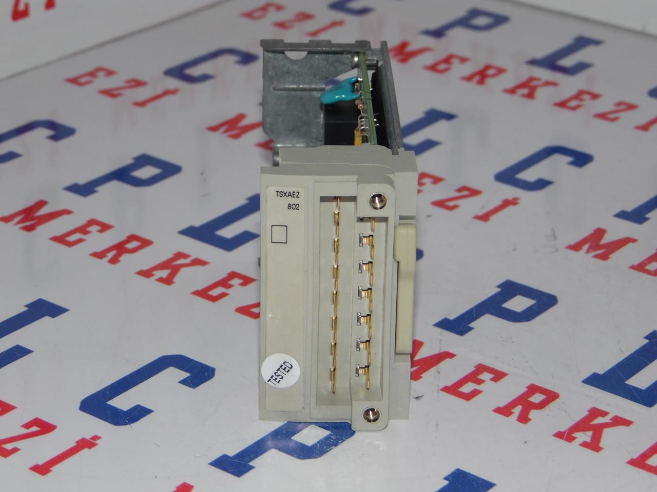 TSXAEZ802 SCHNEIDER LOGIC CONTROLLERS ANALOG I/O