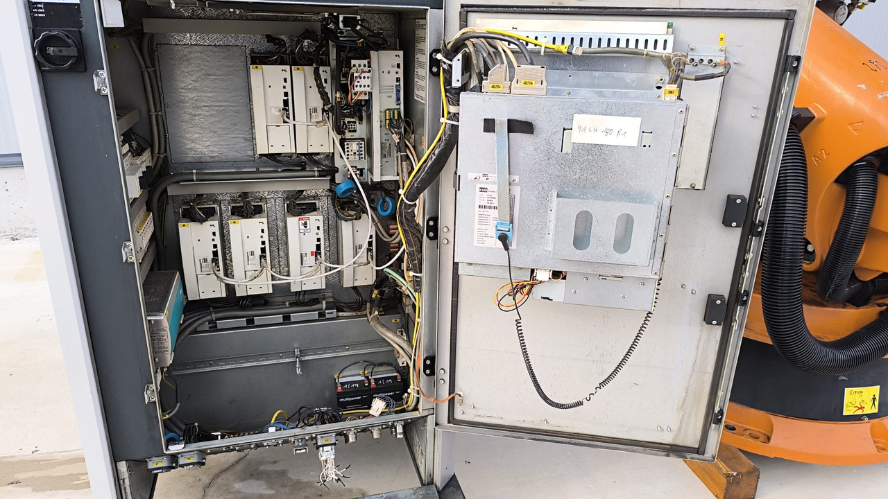 KUKA KRC2 KR200 comp 2005