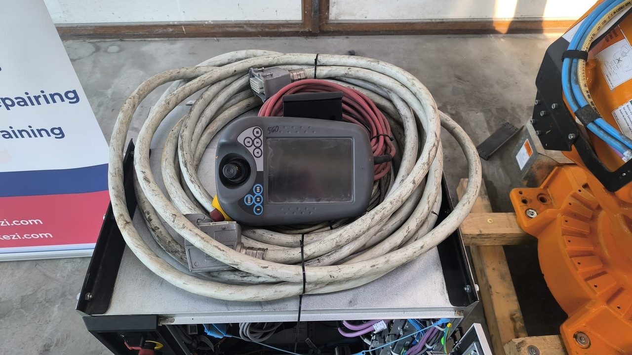 ABB IRC5 IRB6640-130/3.2 M2004