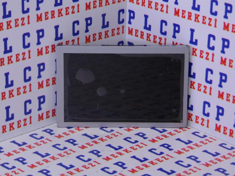 Front view of the LQ070Y3LW01 LCD screen (overall surface condition).