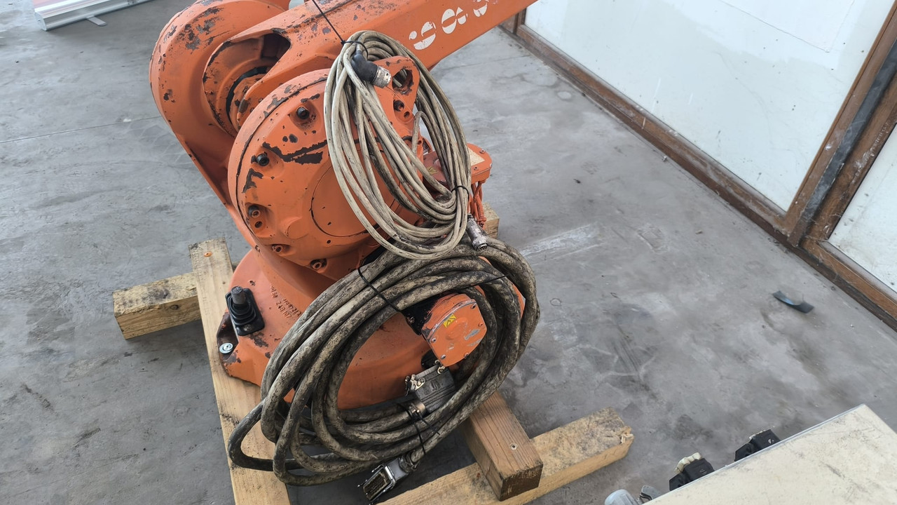 ABB IRB2400M98A