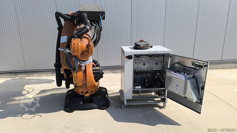 KUKA KR 300 KRC4 R2500 ULTRA