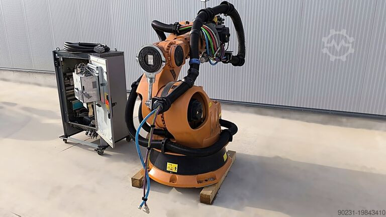 KUKA KR 200 COMP KRC2 2005 MODEL TESTED