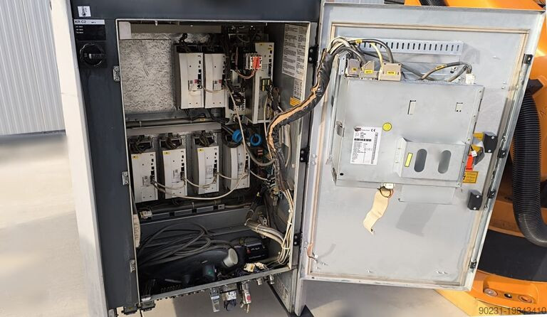 KUKA KR 200 COMP KRC2 2005 MODEL TESTED
