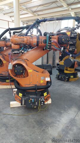 KUKA KRC2 KR 210 (L180)-2 2000 MODEL...