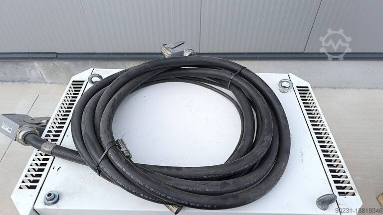 KUKA KRC2 KR 210 2002 MODEL