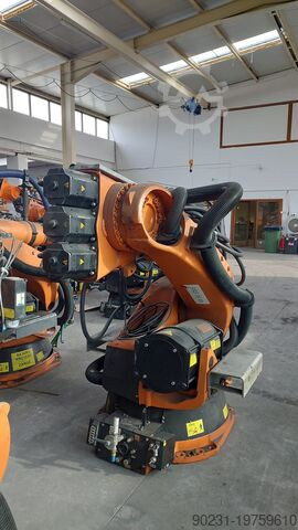 KUKA KRC2 KR 150-2 2000 MODEL ROBOT