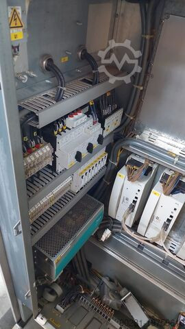 KUKA KRC2 KR 150-2 2000 MODEL ROBOT