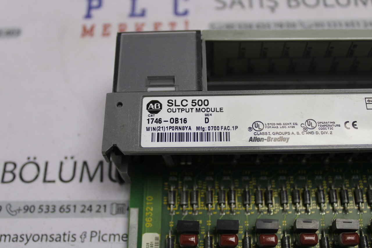 Allen-Bradley 1746-OB16 SLC 500 16-Point 24VDC Sinking/Sourcing Output