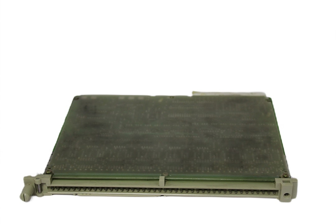 Siemens 6ES5470-4UB12 SIMATIC S5 Analog Output Module 8 AO +/-10V