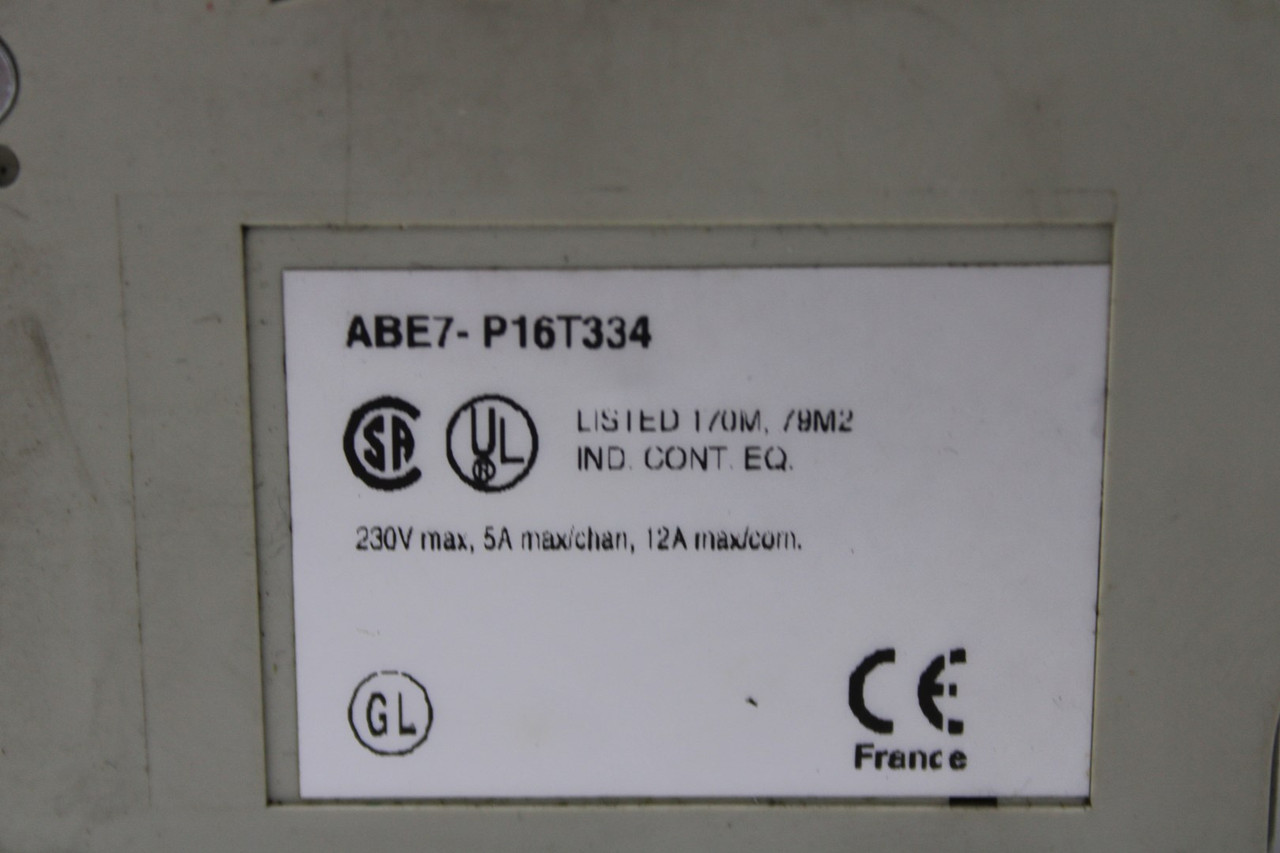 Schneider ABE7P16T334 Telefast 16-Channel Relay Sub-Base