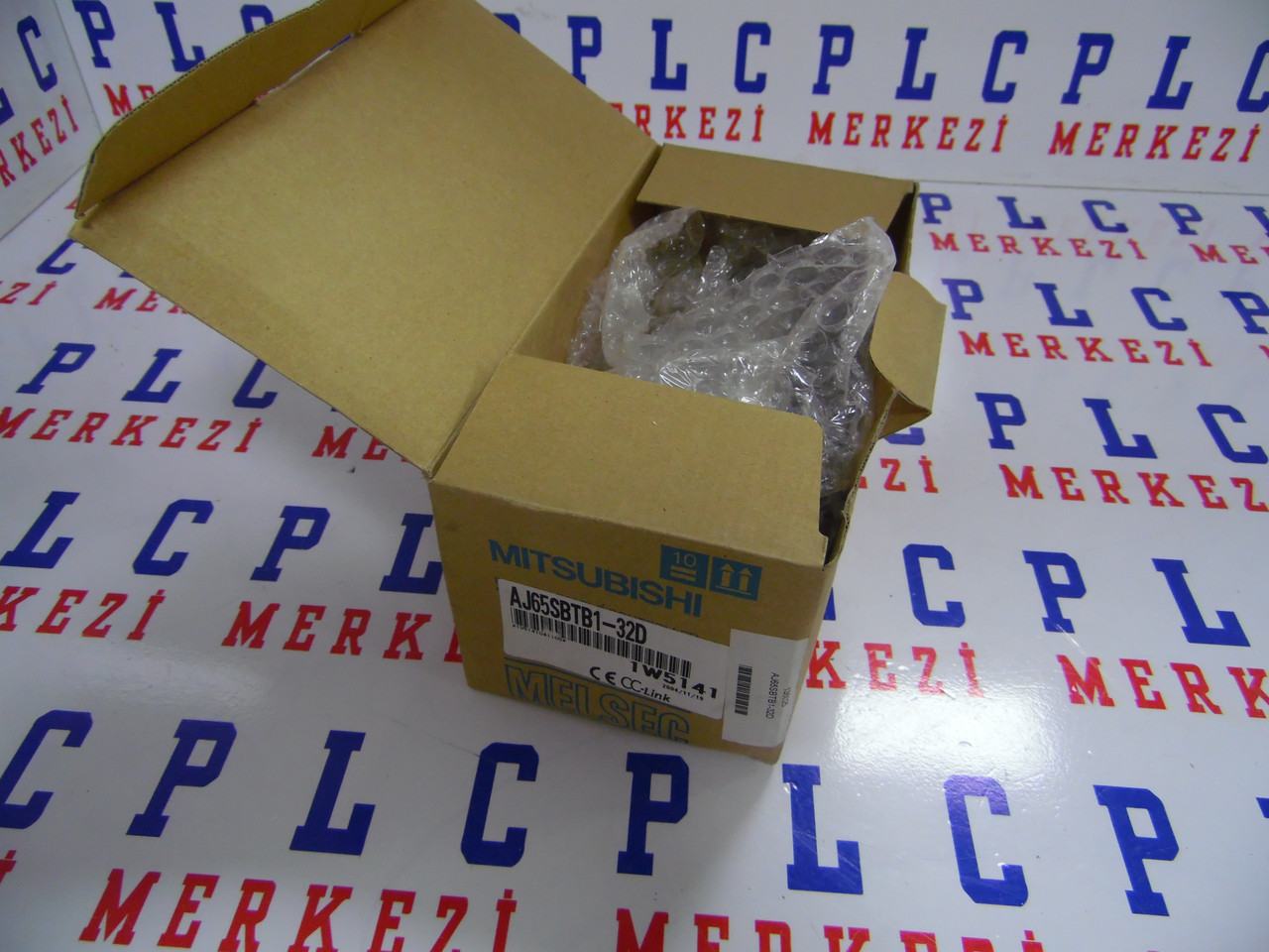 Mitsubishi AJ65SBTB1-32D CC-Link 32-Point DC Input Remote Module