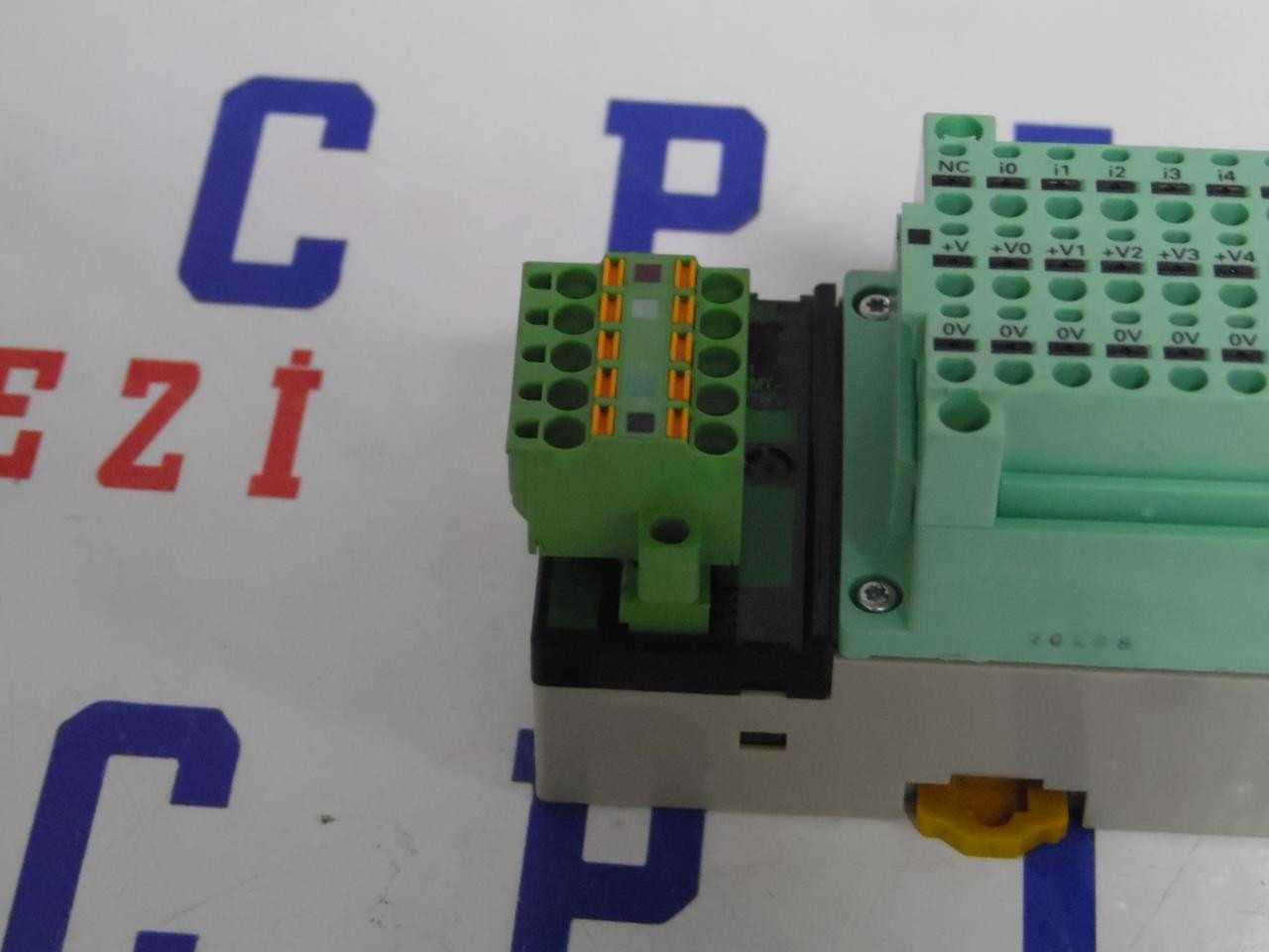 DRMT-16/16P TFU-6112 TOYOPUC I/O TERMINAL MODULE