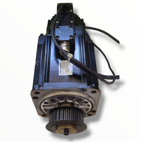 Top and Shaft View of SGMGH-13A2A-YR13 Servo Motor