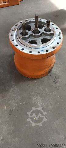 KUKA KRC2 360-500 ROBOT ARM EXTENDER