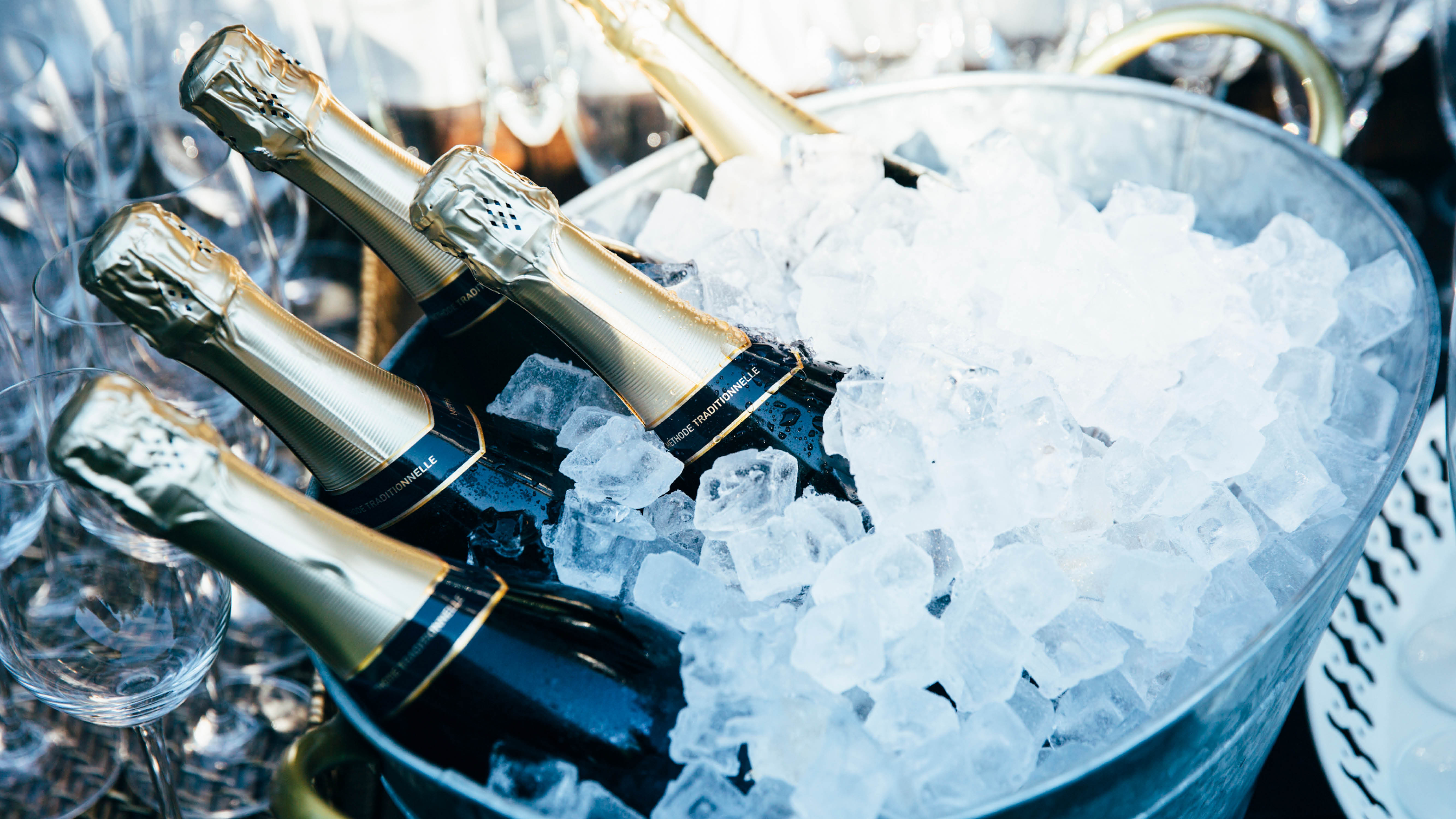 champagne-bucket-of-chilled-champagne.jpg