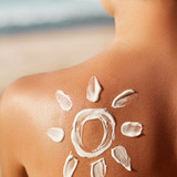 Why Sunscreen is Essential for an Effective Skincare Routine