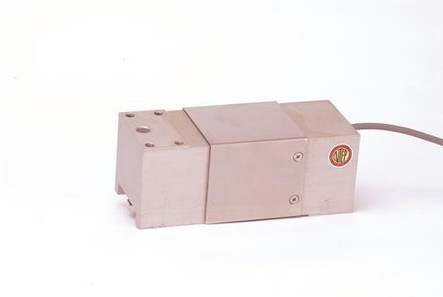 Coti Global Sensors CG-50 1000 kg Single Point Load Cell
Note: This cell is not NTEP approved. Image is representative of 500 kg cells and below.