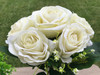 Cream Velet Open Rose Flower Arrangements With Clear Glass Vase 