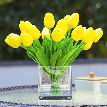 20 Pieces Artificial Real Touch Tulips Flower Arrangement in  Cube Glass Vase With Faux Water(Yellow)