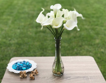 Cream Velet Lily Faux Flower Arrangements With  Glass Vase 
