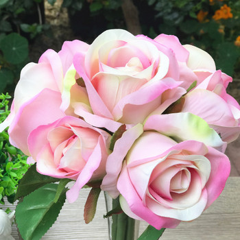 7 Stems Pink Velet Roses Flower in Clear Glass Vase 
