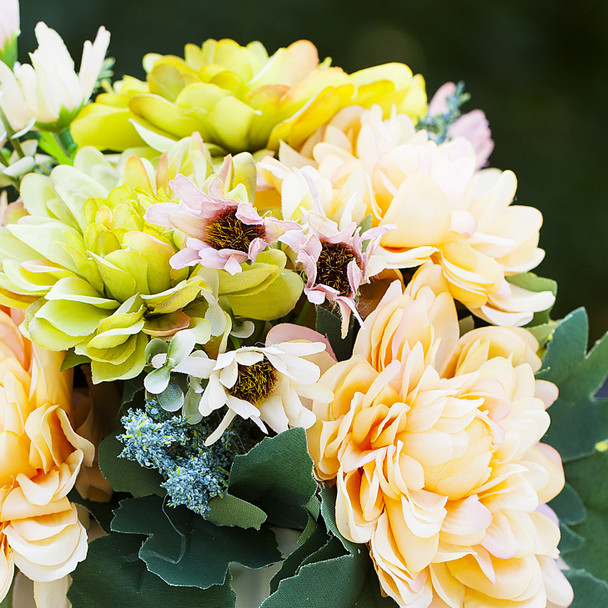 Daisy and Mixed Flower Arrangements in White Ceramic Pot(Yellow Green) Daisy and Mixed Flower Arrangements in White Ceramic Pot(Yellow Green)